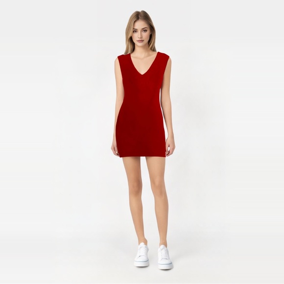 Ann Taylor Dresses & Skirts - NWT Ann Taylor V Neck Flattering Zip Back Pencil Red Cocktail Dress 6 M
